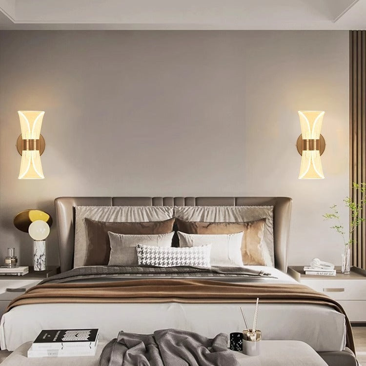 Nordic Flowing LED Wall Lamp